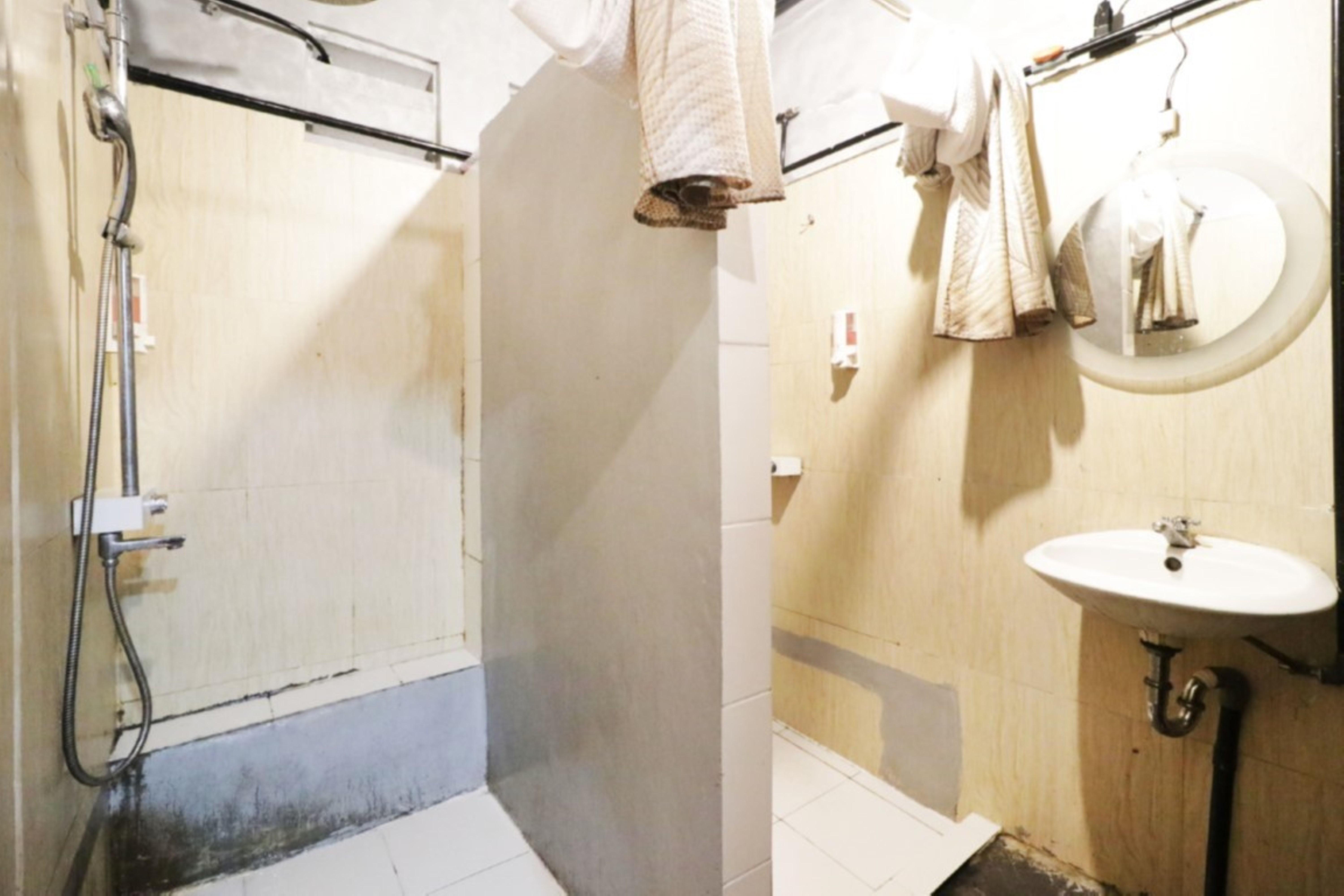 Inap At Capsule Thamrin Hotel Jakarta Kültér fotó