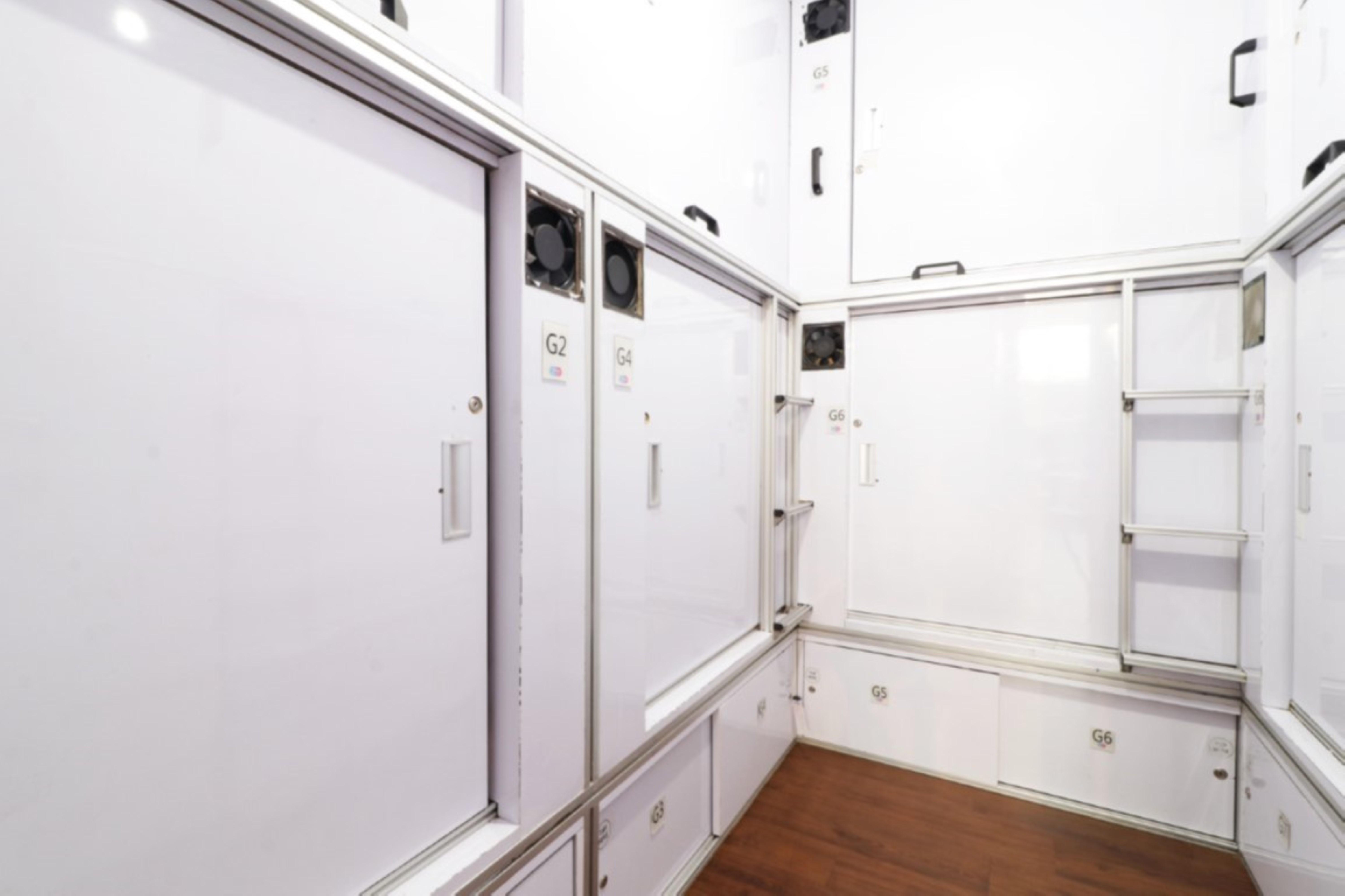 Inap At Capsule Thamrin Hotel Jakarta Kültér fotó