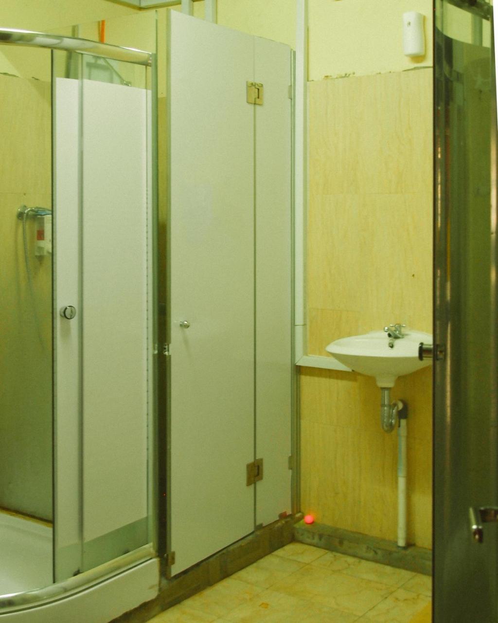 Inap At Capsule Thamrin Hotel Jakarta Kültér fotó